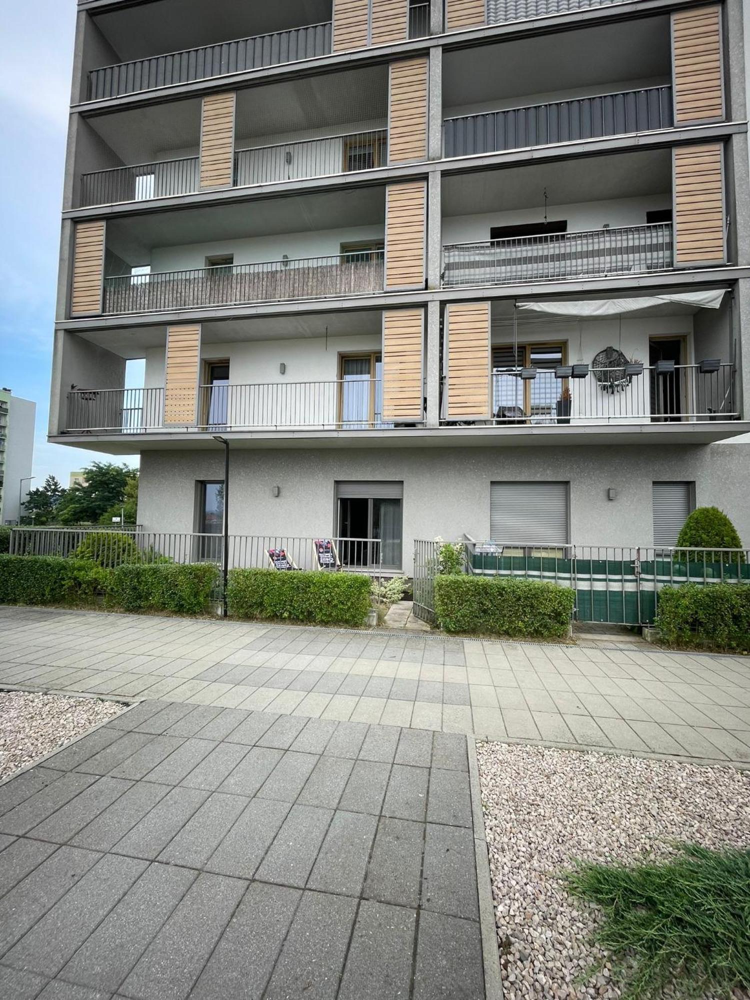 Apartament Laura Z Ogrodkiem Kielce Extérieur photo